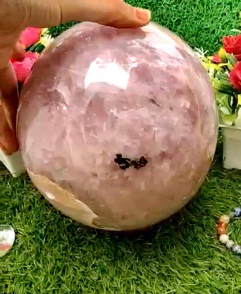 Healing Crystal for Meditation and Chakra Balancing