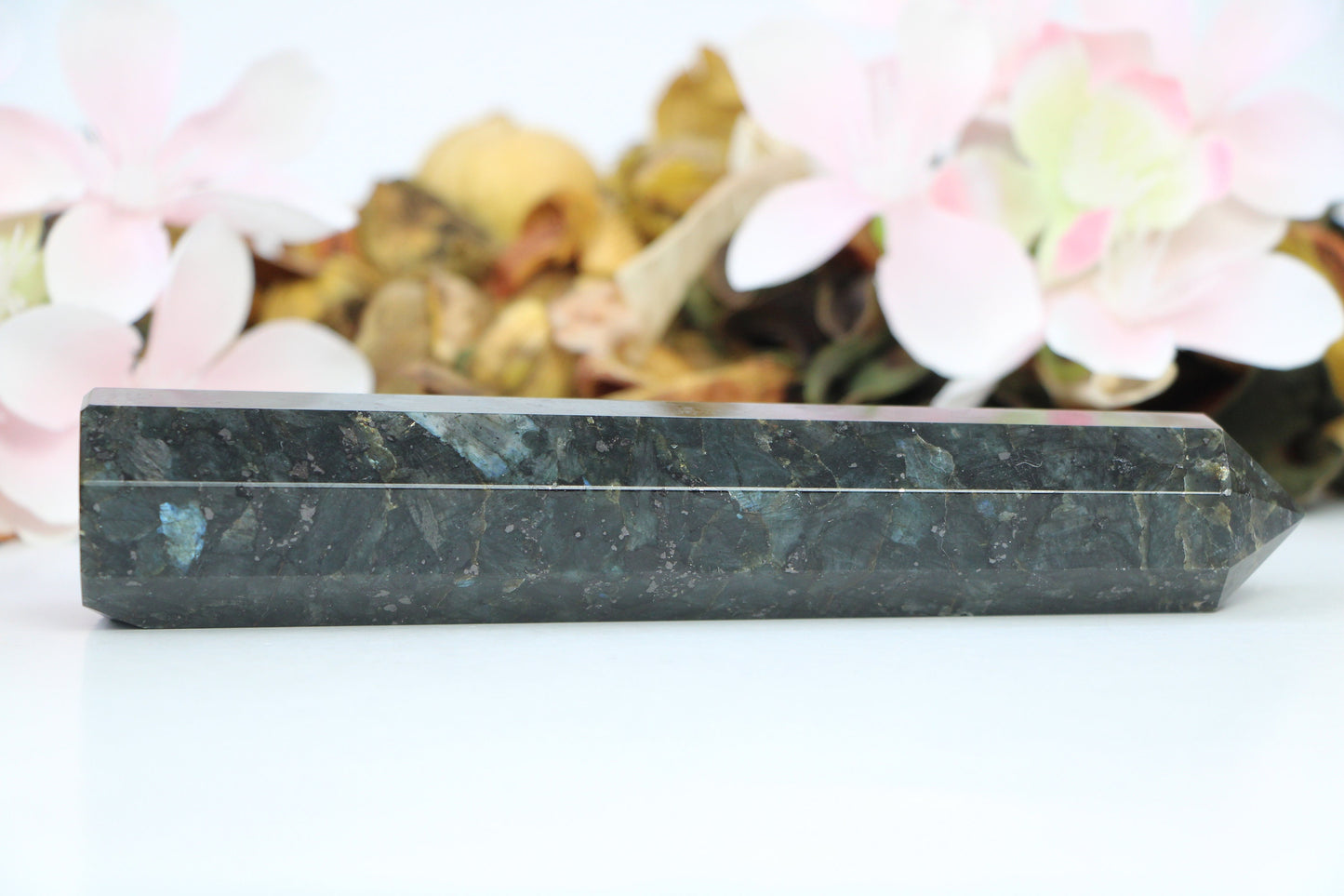 Healing Crystal for Meditation and Chakra Balancing