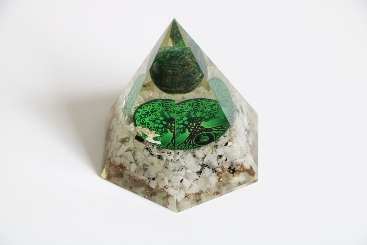 Healing Crystal for Meditation and Chakra Balancing