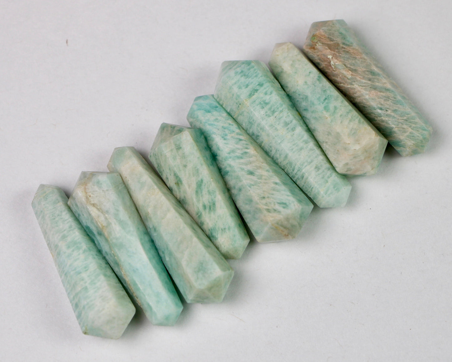 Healing Crystal for Meditation and Chakra Balancing