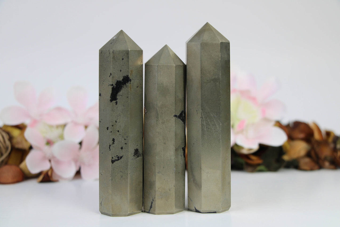 Healing Crystal for Meditation and Chakra Balancing