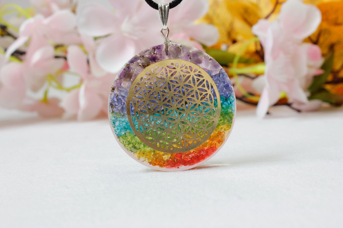 Orgone Pendant | Flower Of Life | 7 Chakra Chips | Orgonite Pendant | Orgone Necklace | Reiki Pendant - Healing Crystal for Energy, Meditation, and Balance