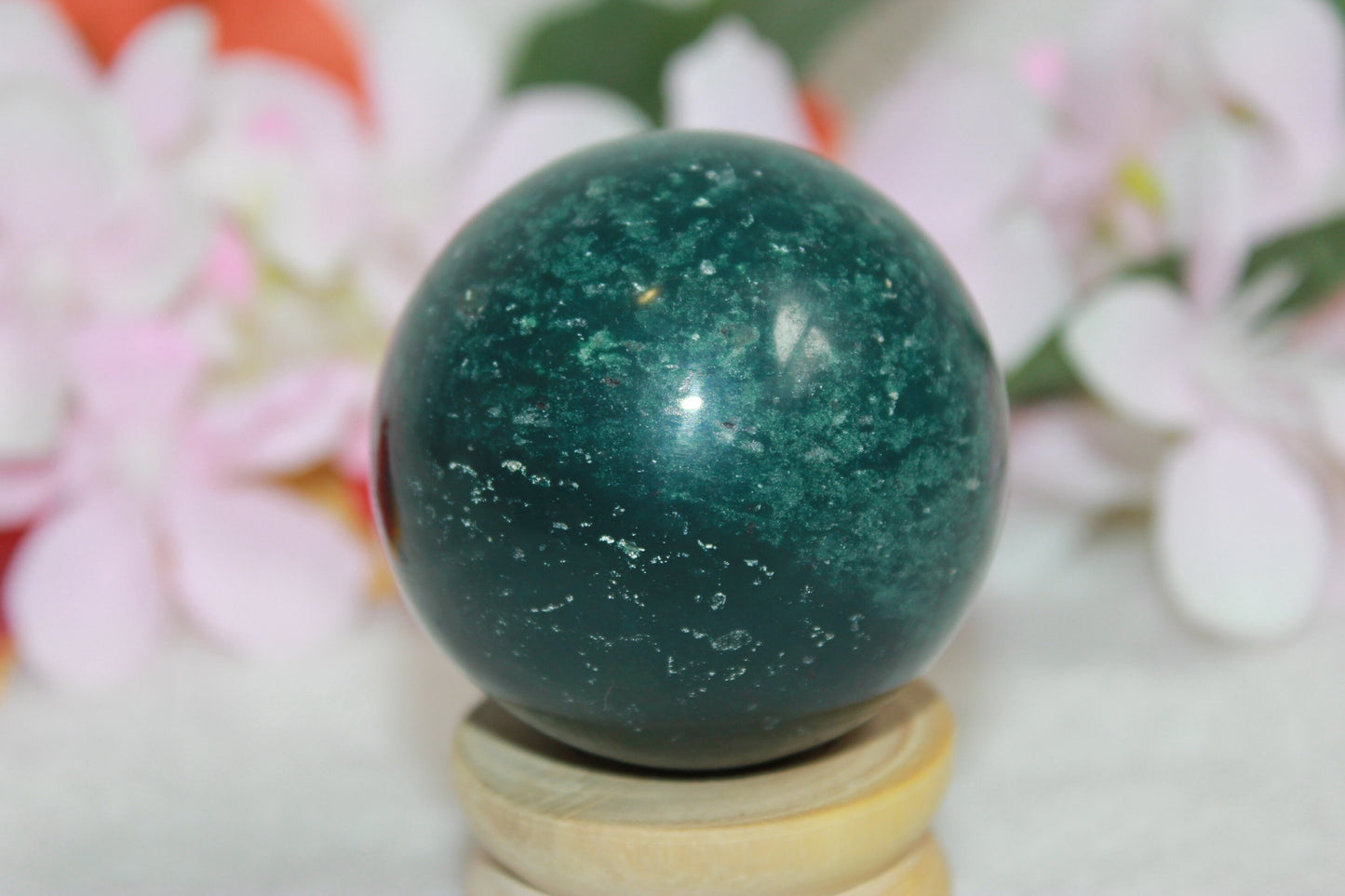 Healing Crystal for Meditation and Chakra Balancing