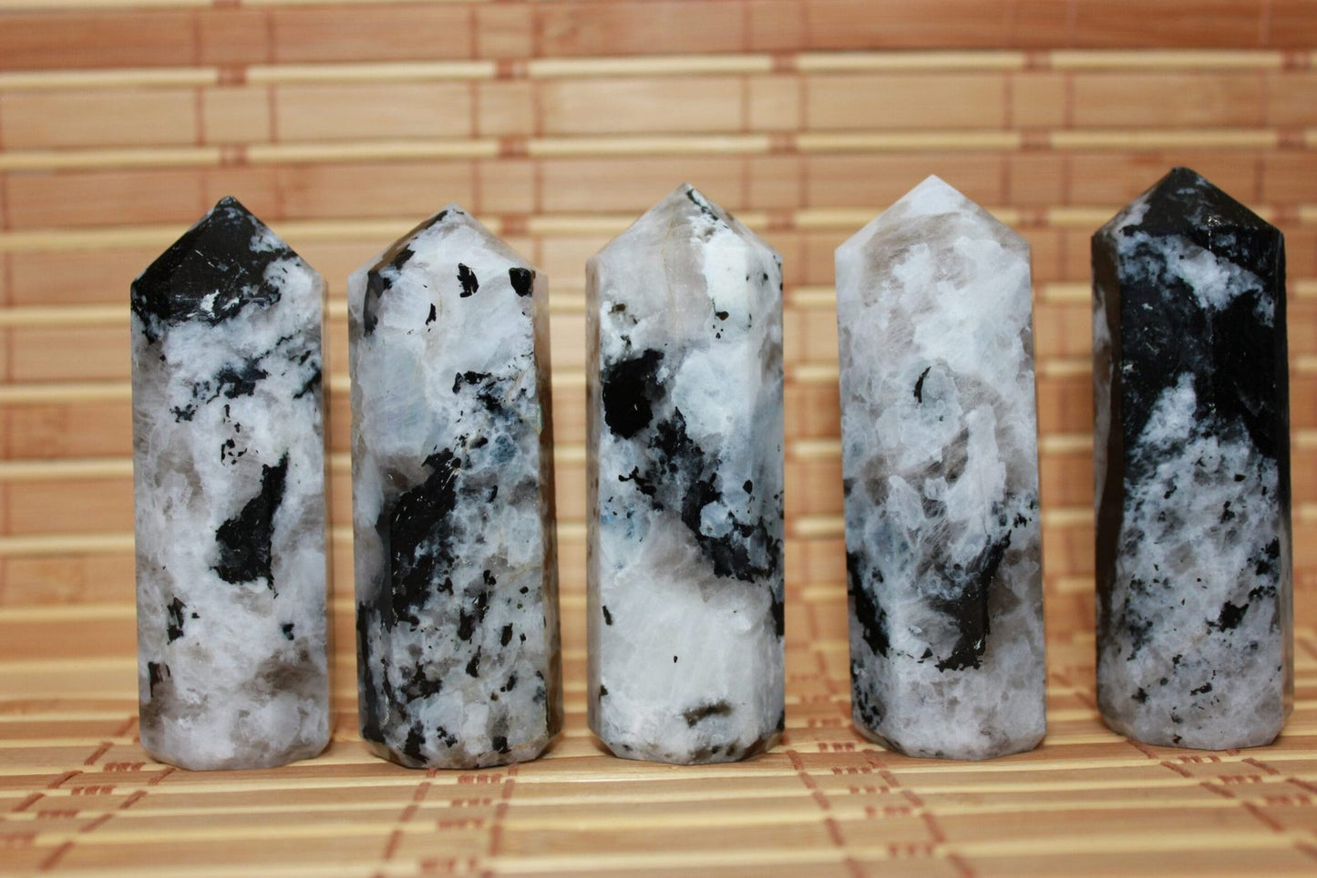 Healing Crystal for Meditation and Chakra Balancing