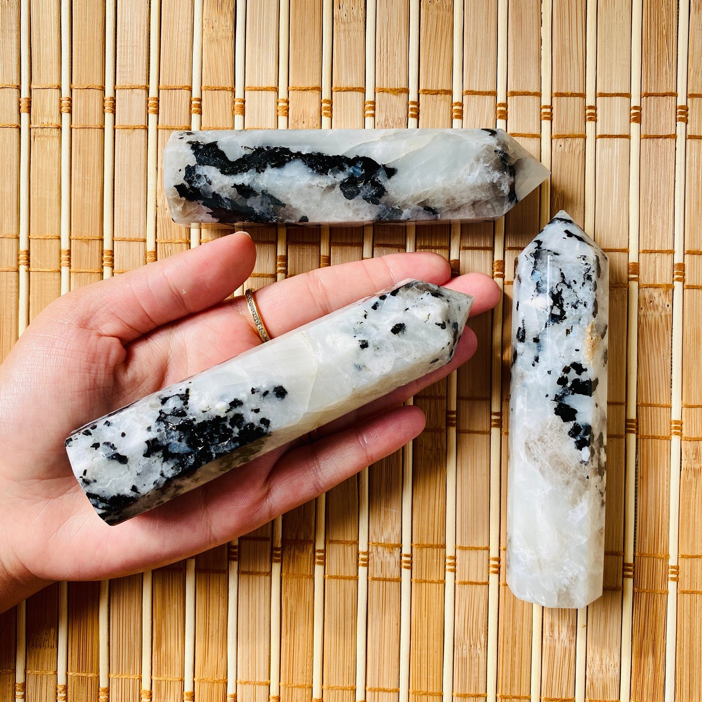 Healing Crystal for Meditation and Chakra Balancing