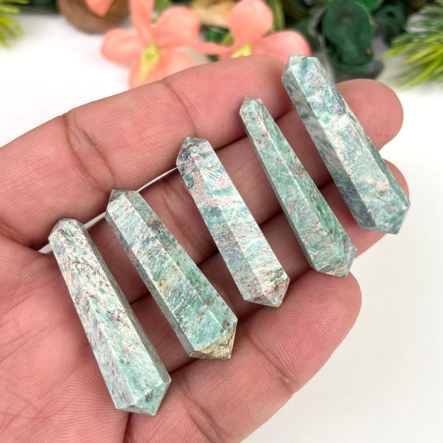 Healing Crystal for Meditation and Chakra Balancing