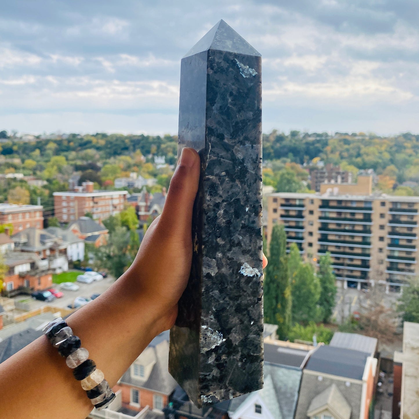 Healing Crystal for Meditation and Chakra Balancing