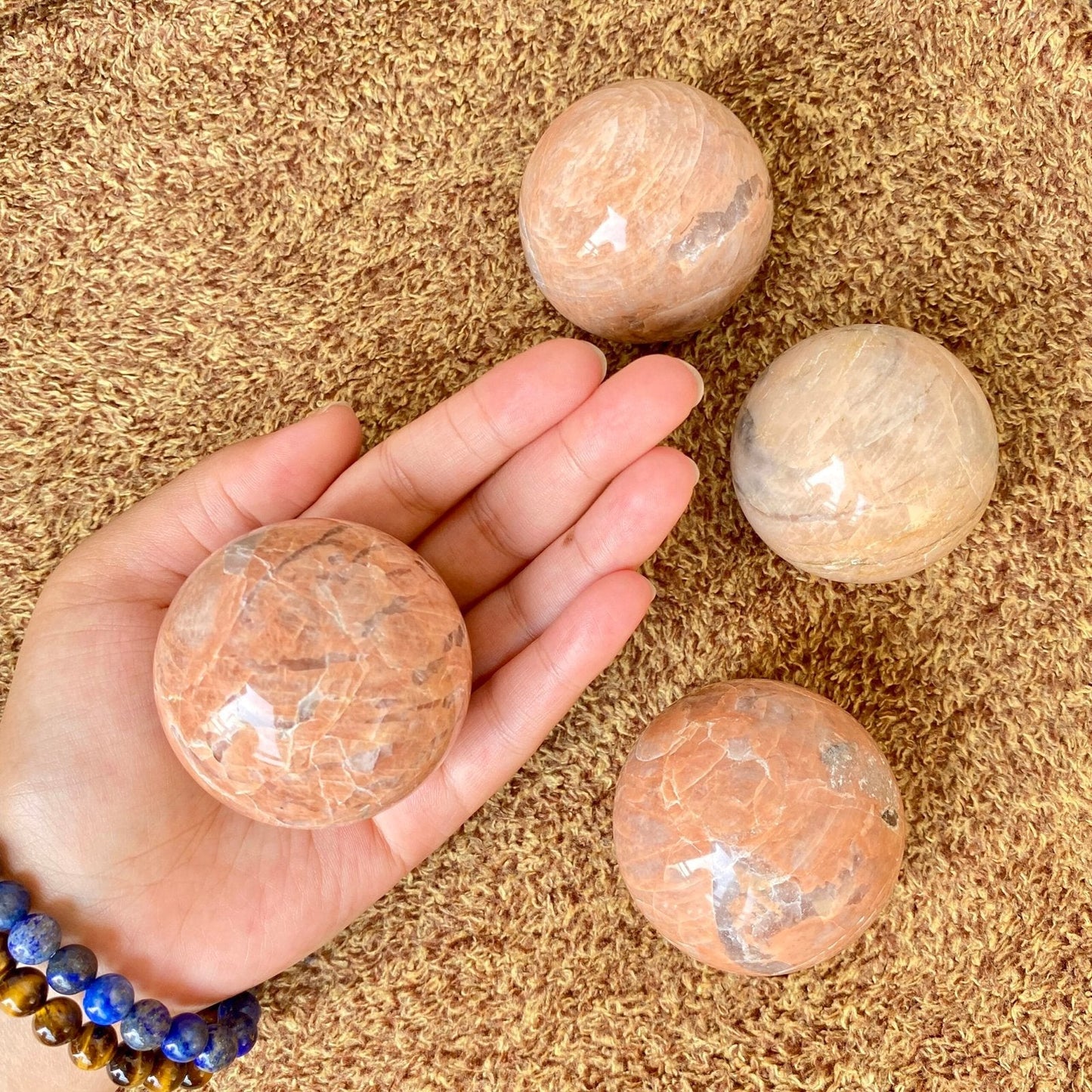 Healing Crystal for Meditation and Chakra Balancing