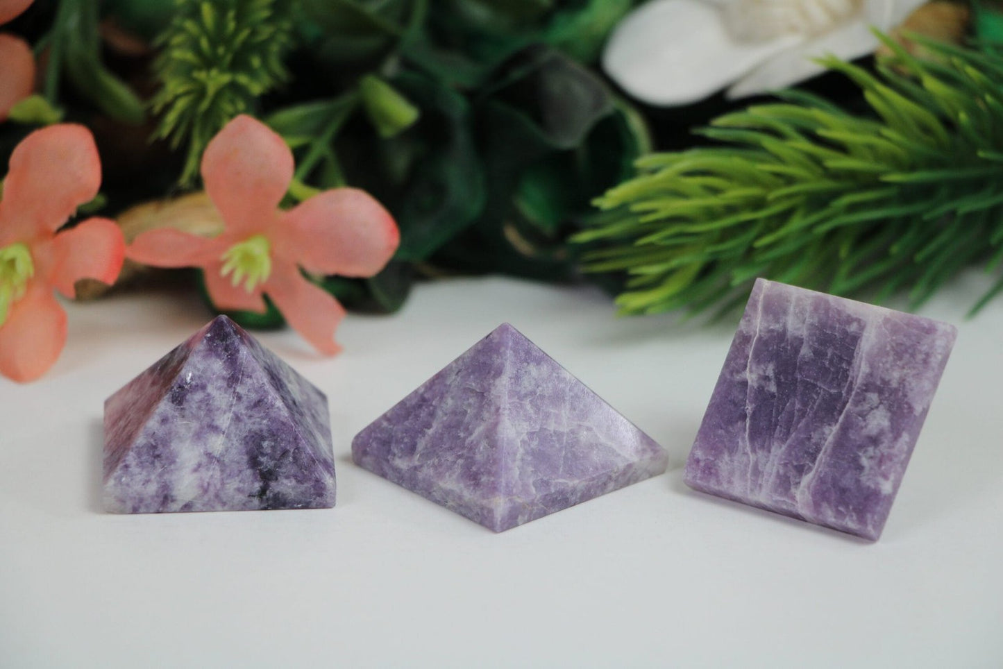 Healing Crystal for Meditation and Chakra Balancing