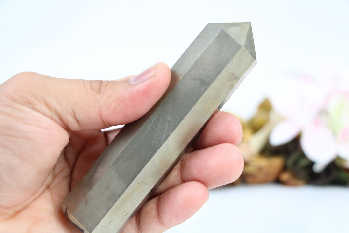 Healing Crystal for Meditation and Chakra Balancing