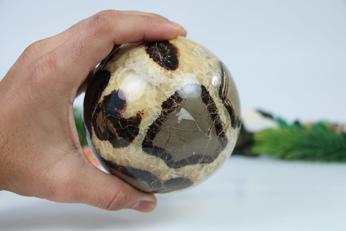 Healing Crystal for Meditation and Chakra Balancing