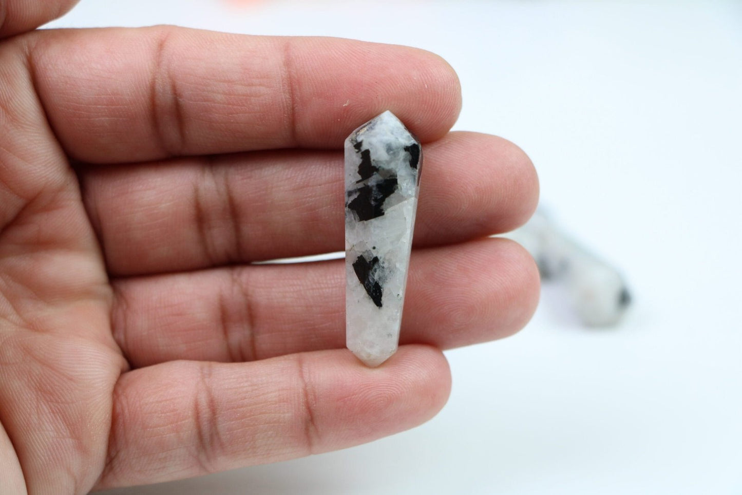Healing Crystal for Meditation and Chakra Balancing
