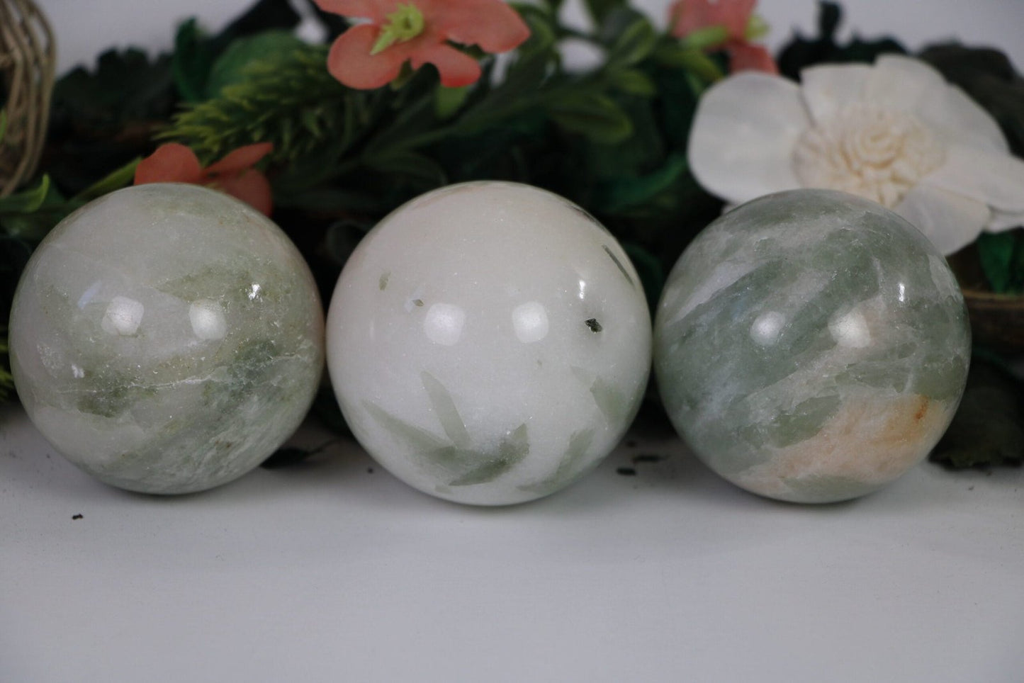 Healing Crystal for Meditation and Chakra Balancing
