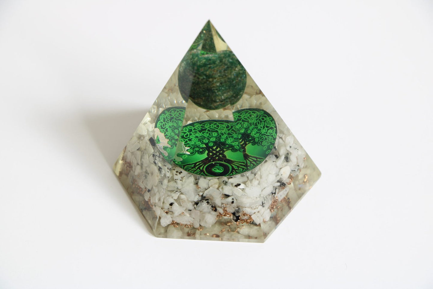 Healing Crystal for Meditation and Chakra Balancing
