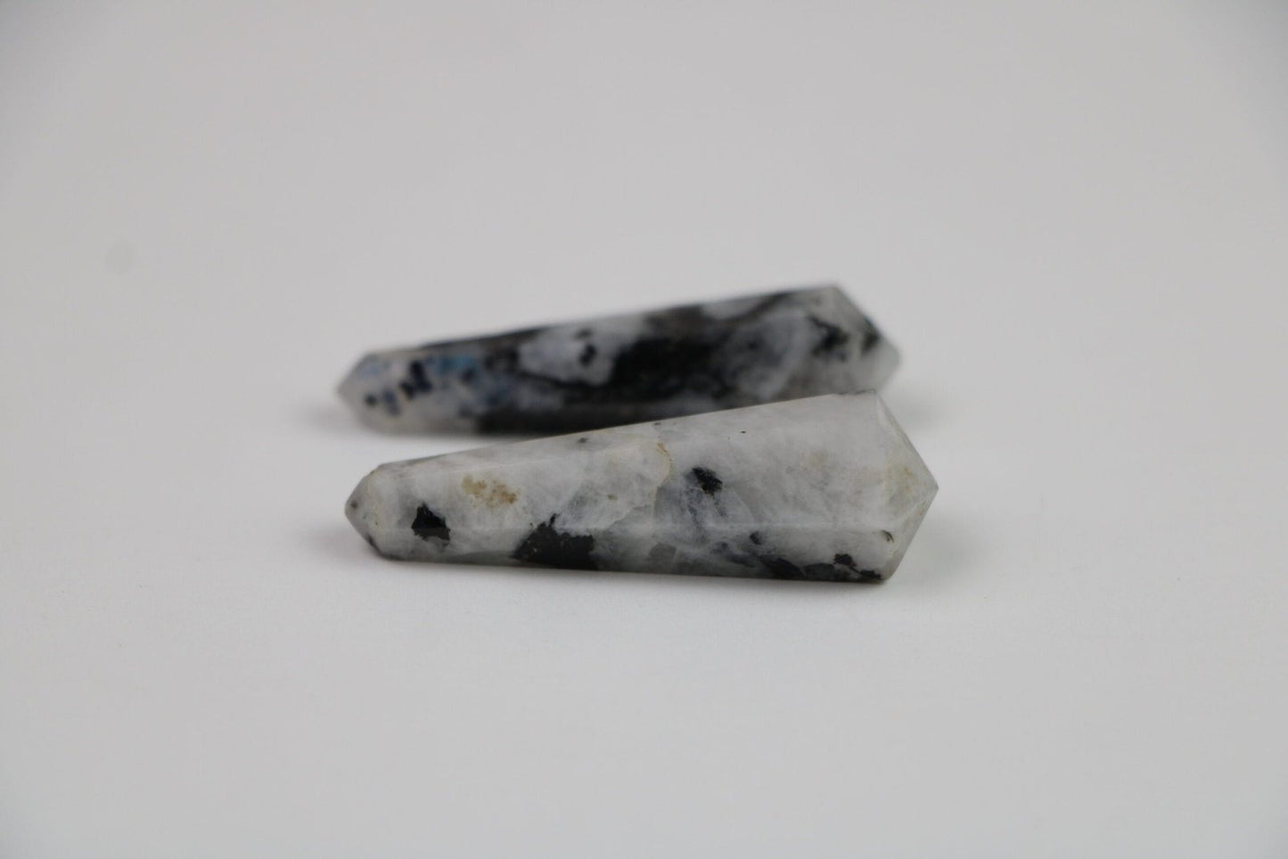 Healing Crystal for Meditation and Chakra Balancing