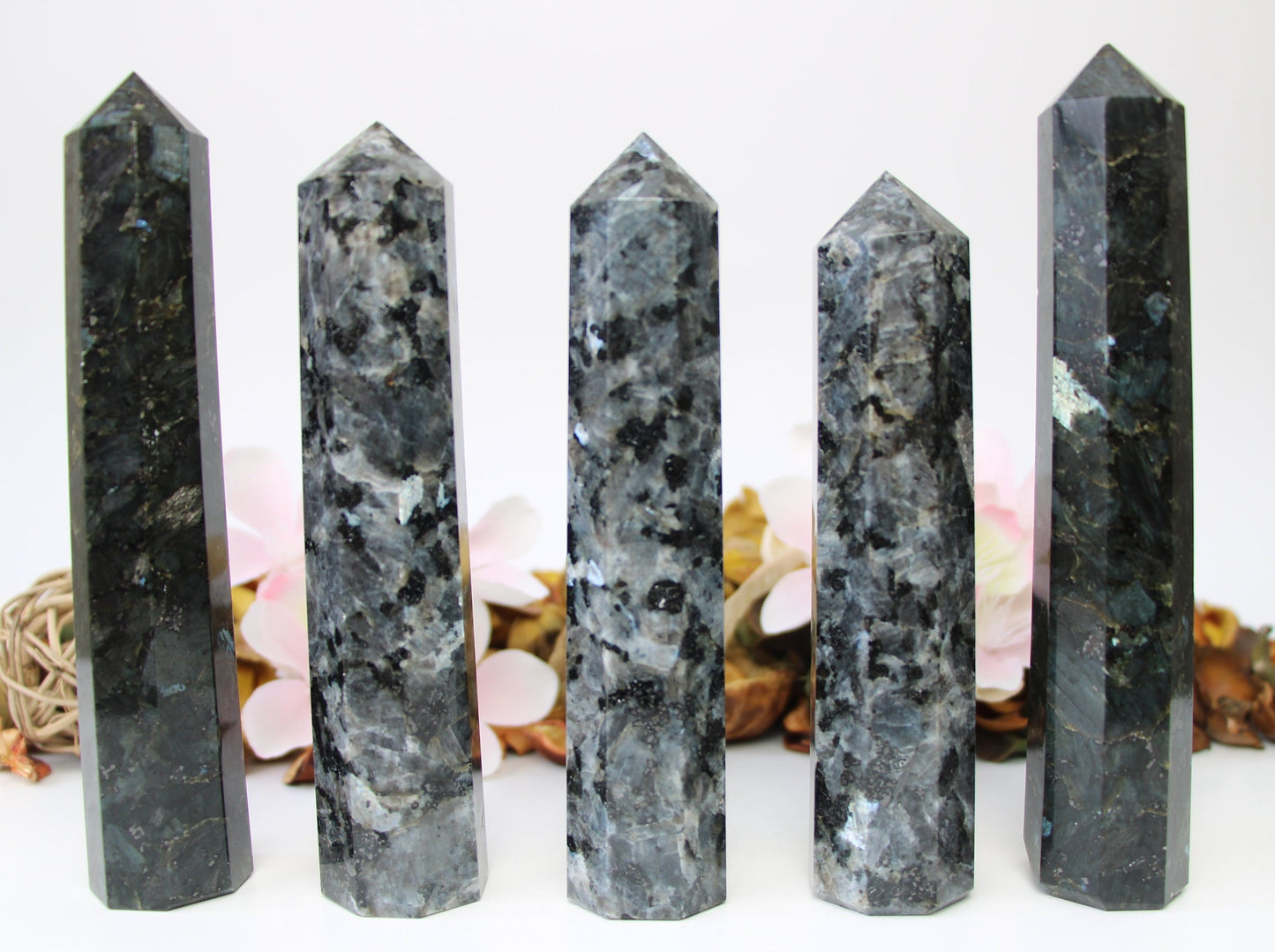 Healing Crystal for Meditation and Chakra Balancing