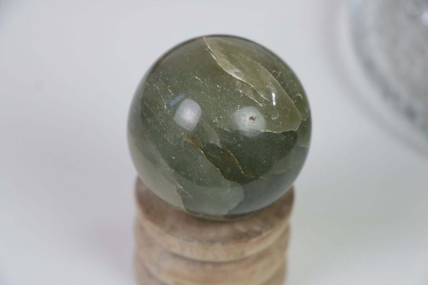 Healing Crystal for Meditation and Chakra Balancing