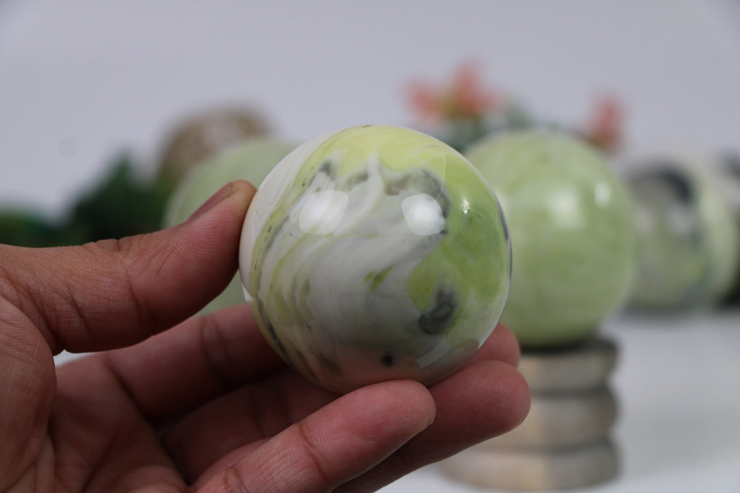 Healing Crystal for Meditation and Chakra Balancing