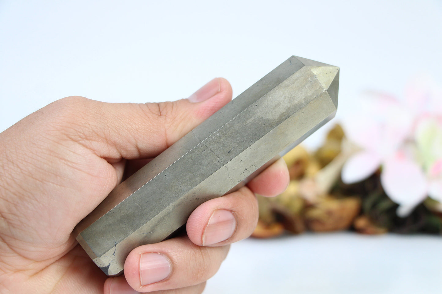 Healing Crystal for Meditation and Chakra Balancing