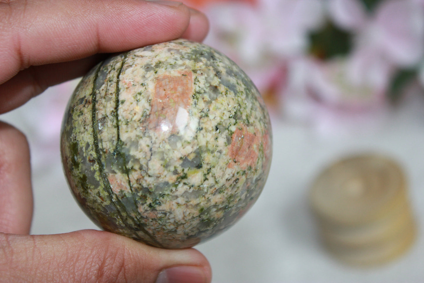 Healing Crystal for Meditation and Chakra Balancing
