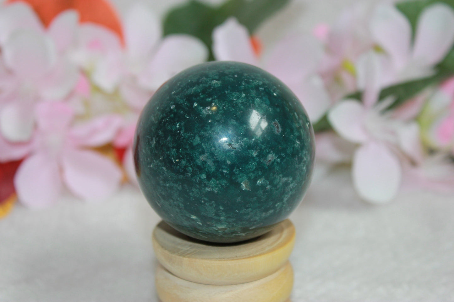 Healing Crystal for Meditation and Chakra Balancing