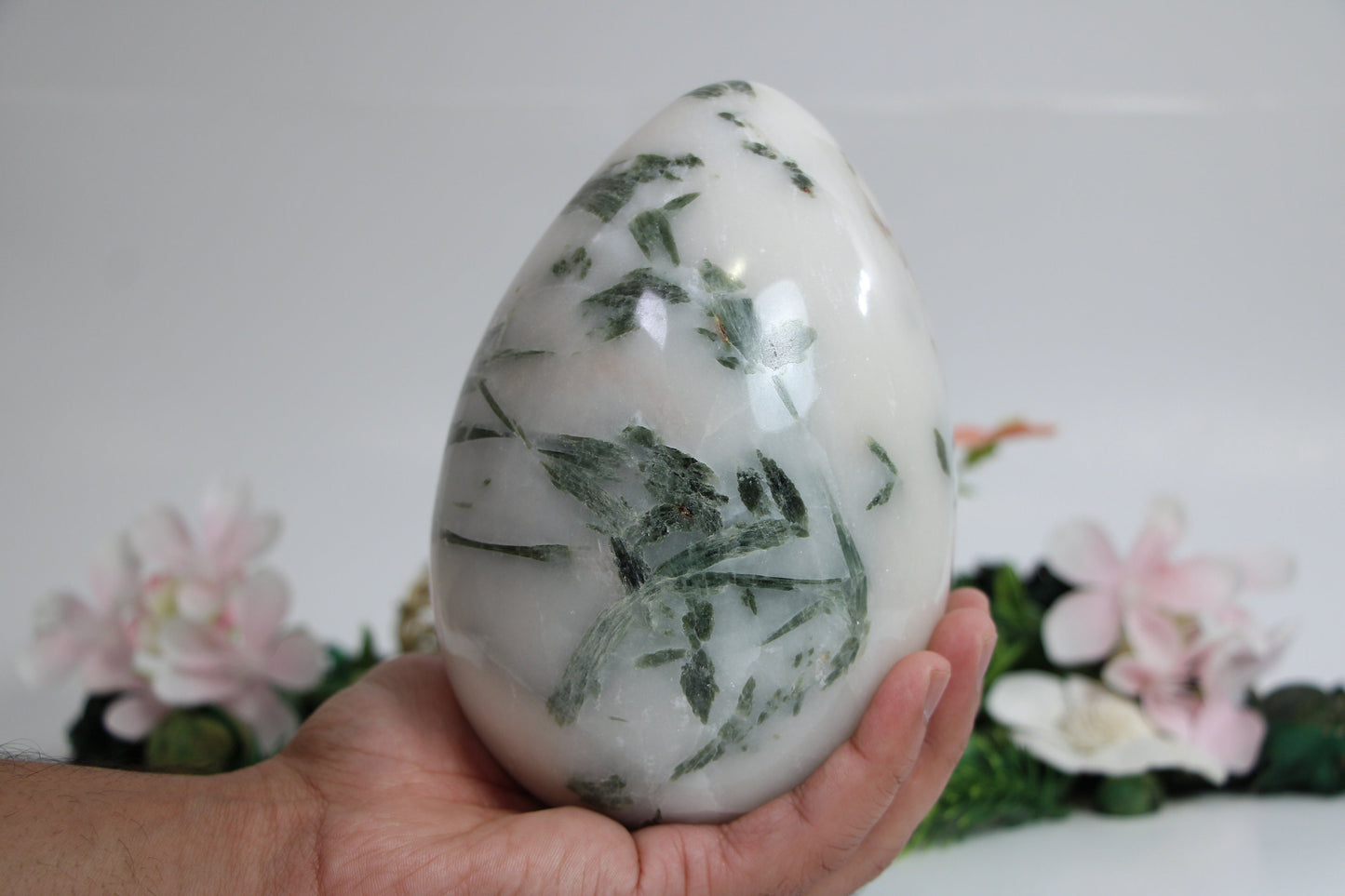 Healing Crystal for Meditation and Chakra Balancing