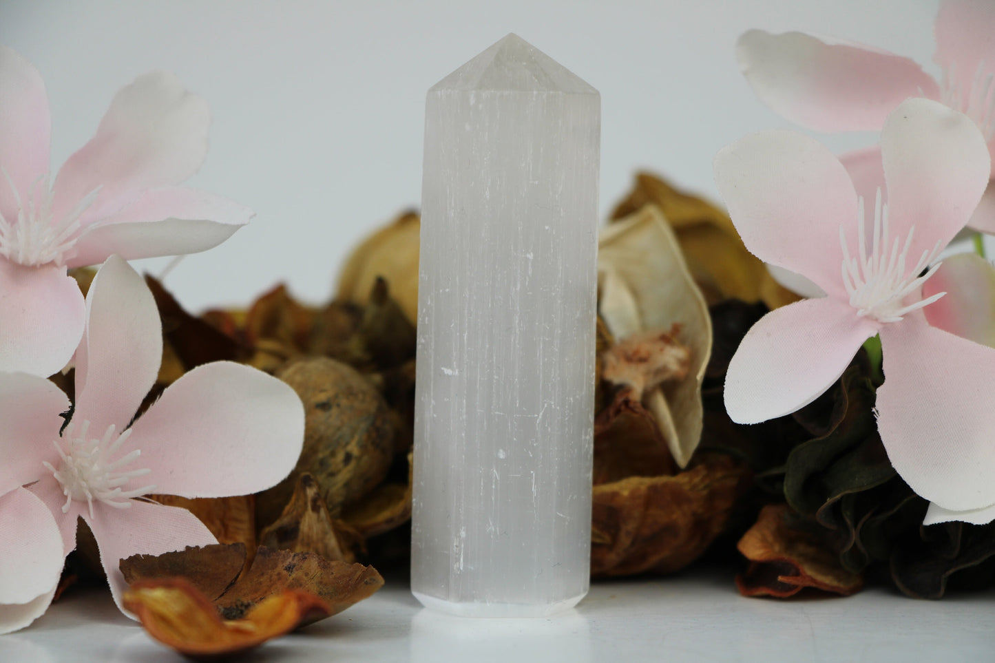 Healing Crystal for Meditation and Chakra Balancing