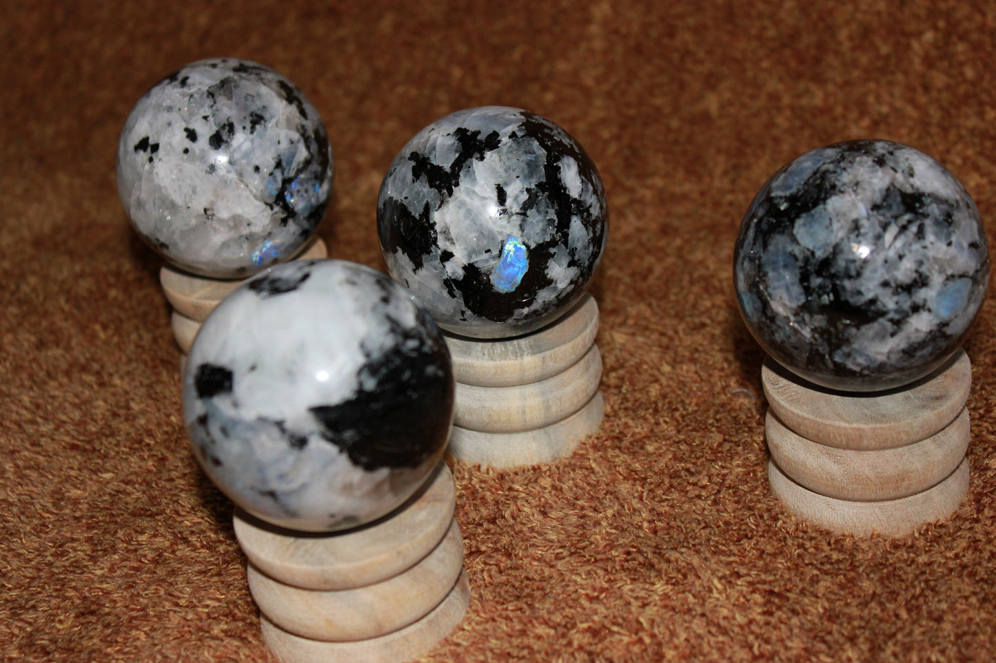 Healing Crystal for Meditation and Chakra Balancing