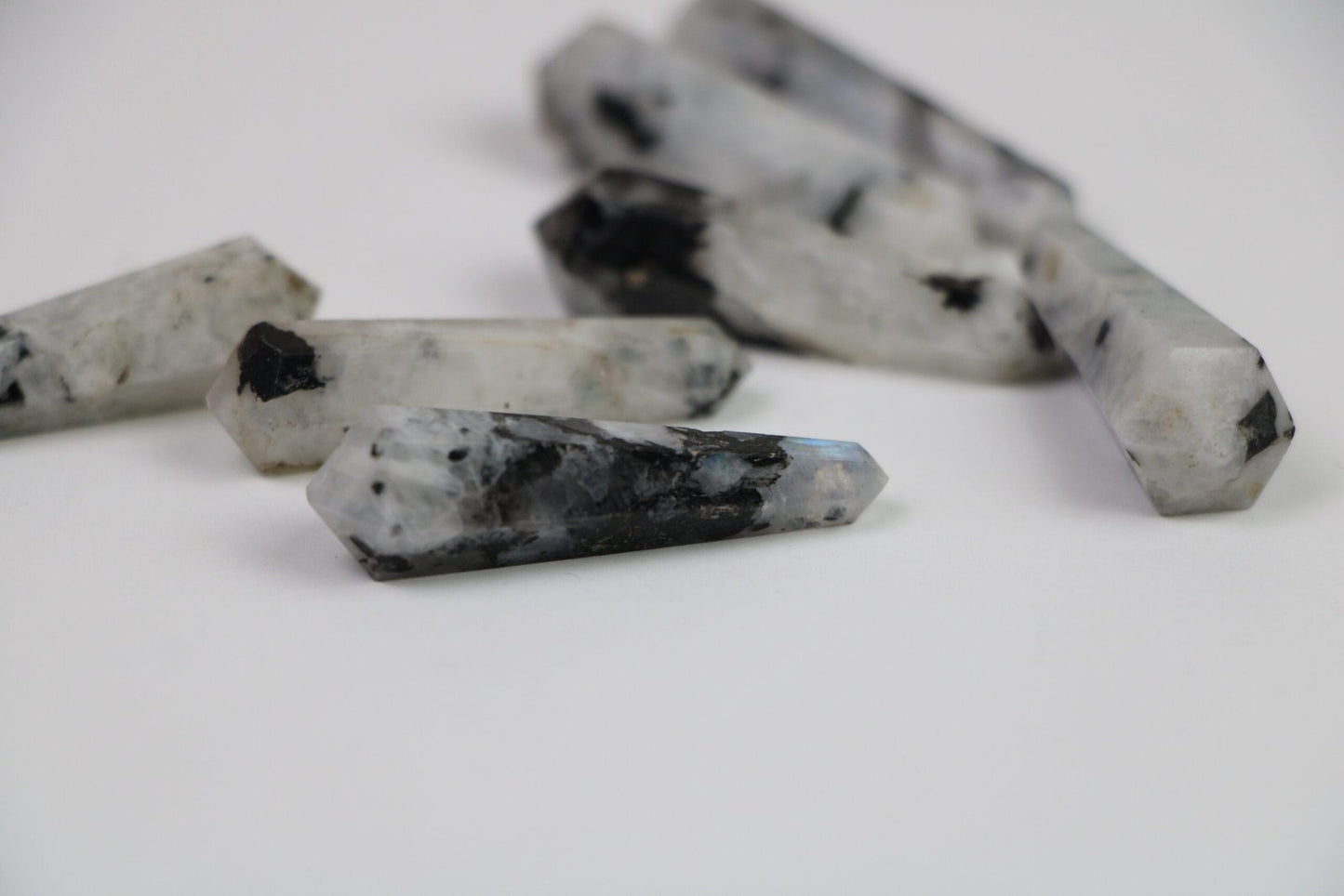 Healing Crystal for Meditation and Chakra Balancing