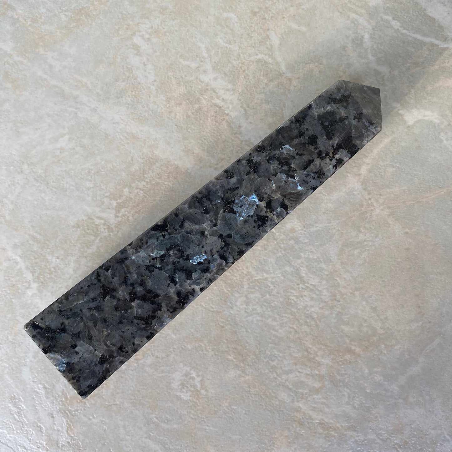 Healing Crystal for Meditation and Chakra Balancing