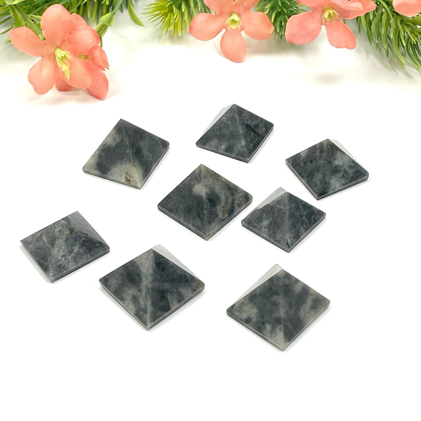 Healing Crystal for Meditation and Chakra Balancing