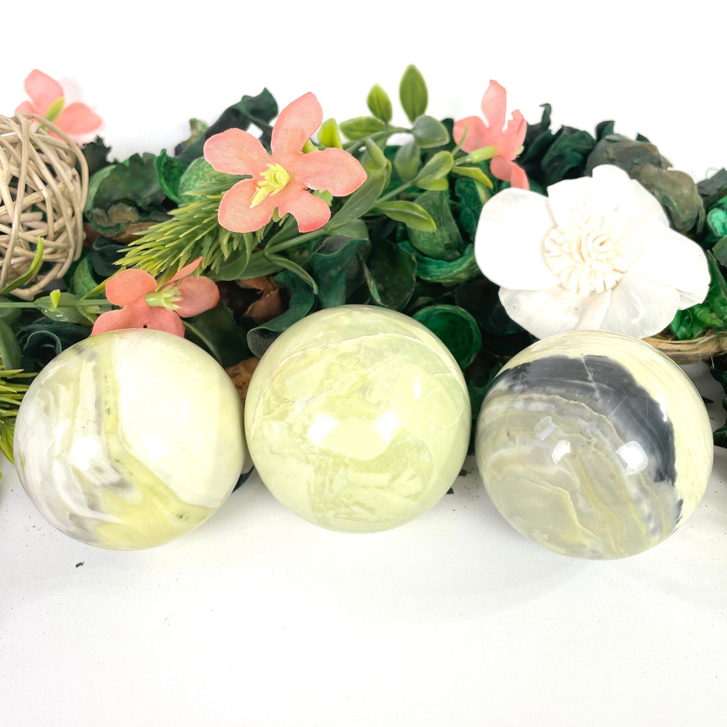 Healing Crystal for Meditation and Chakra Balancing