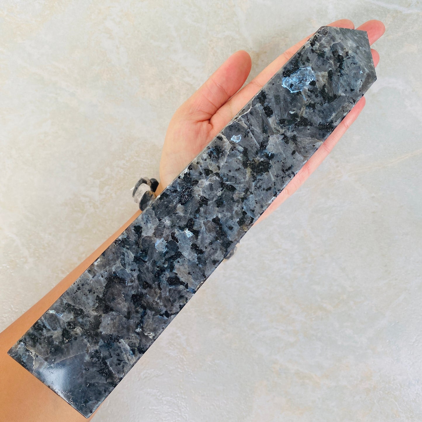 Healing Crystal for Meditation and Chakra Balancing