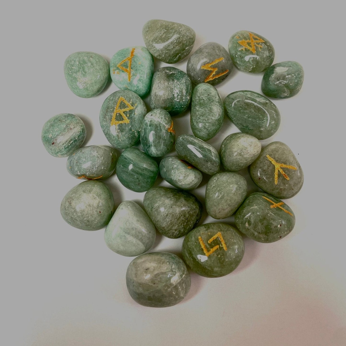 Healing Crystal for Meditation and Chakra Balancing