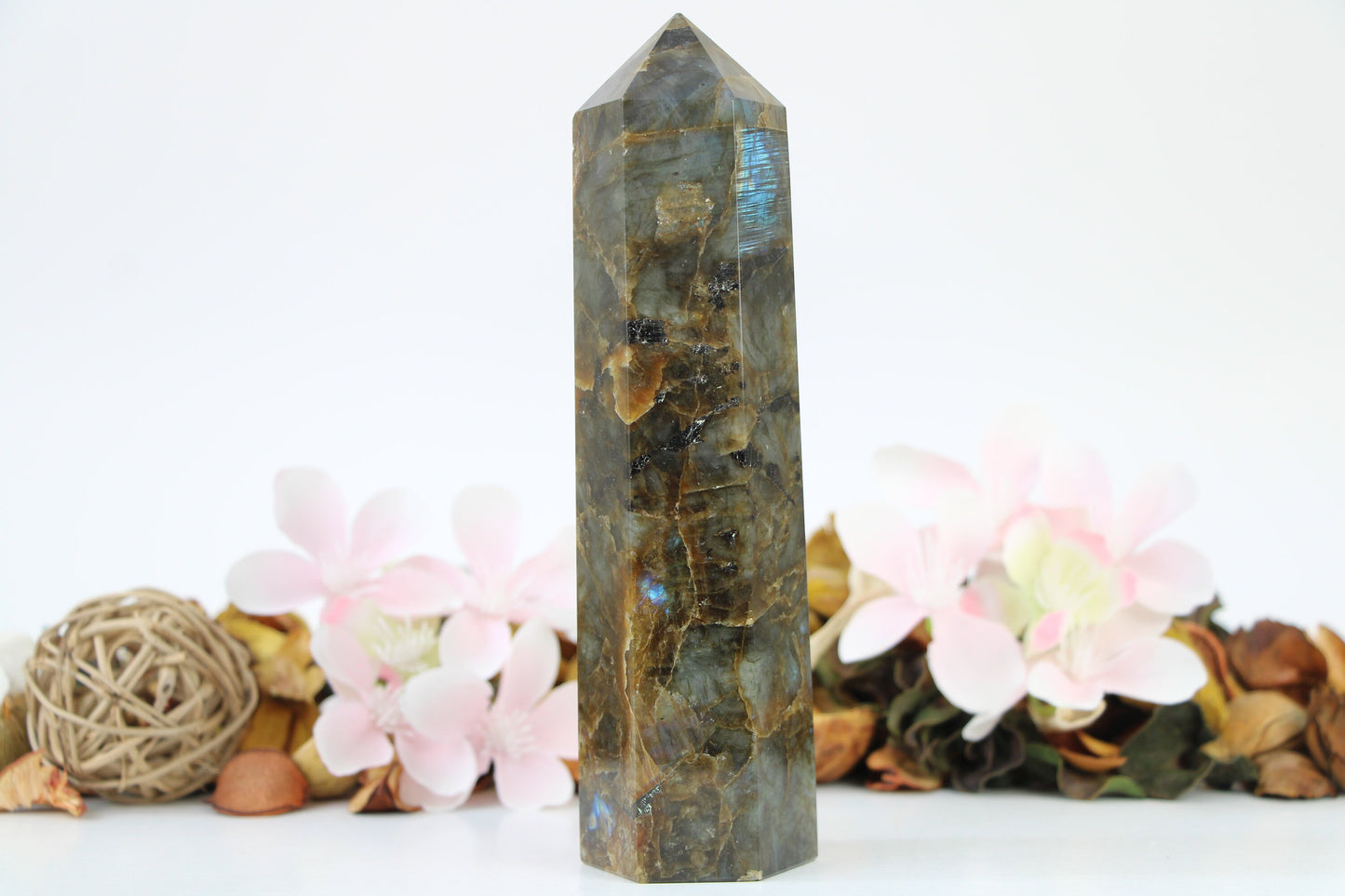 Healing Crystal for Meditation and Chakra Balancing