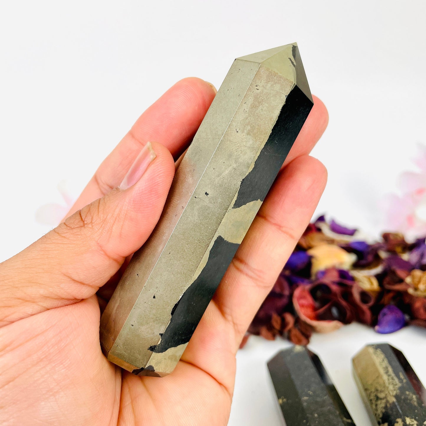 Healing Crystal for Meditation and Chakra Balancing