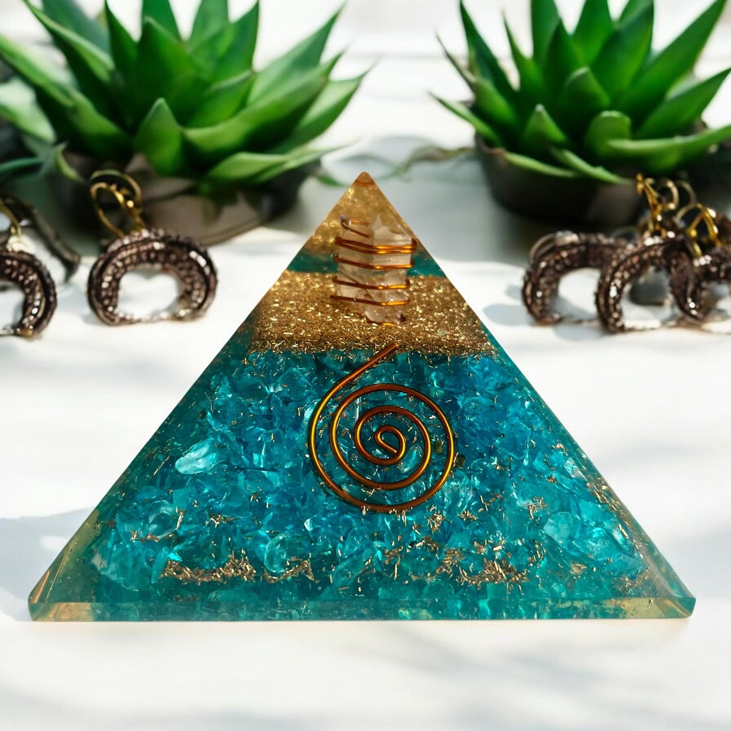 Green Agate Orgone Pyramid – Balance, Growth, and Positive Energy in One Stunning Tool 70-75 mm Size | Healing Crystal - Healing Crystal for Energy, Meditation, and Balance