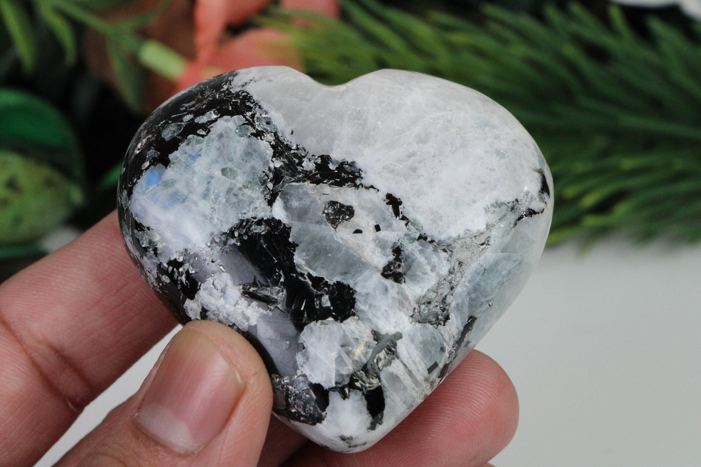 Healing Crystal for Meditation and Chakra Balancing