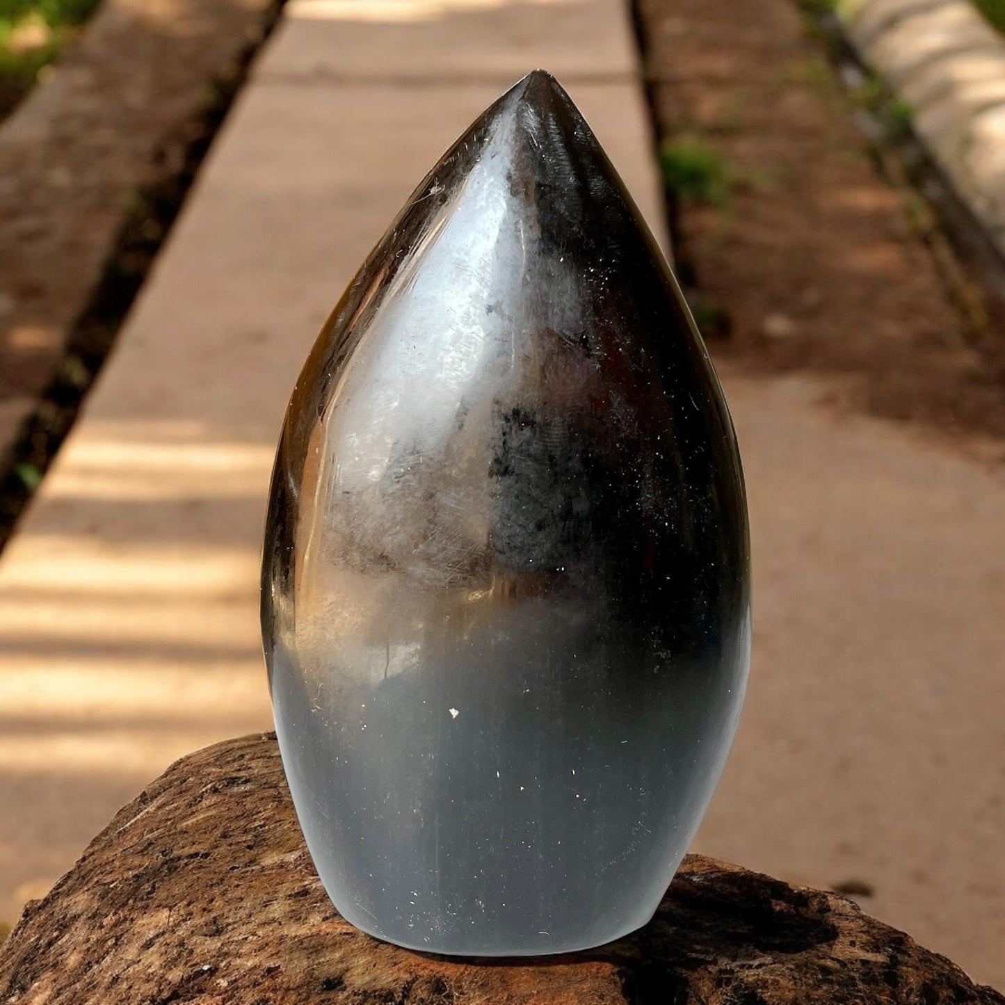 Healing Crystal for Meditation and Chakra Balancing