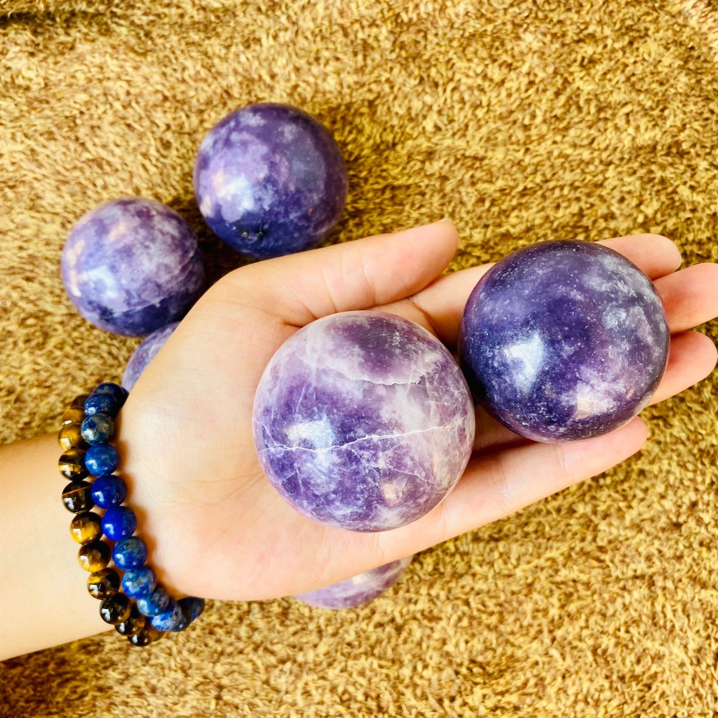 Healing Crystal for Meditation and Chakra Balancing