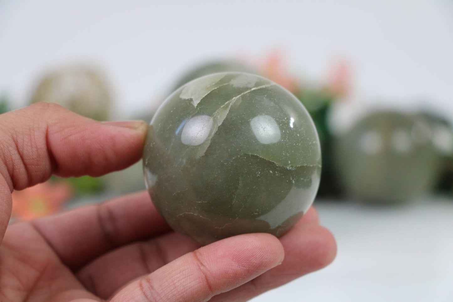 Healing Crystal for Meditation and Chakra Balancing