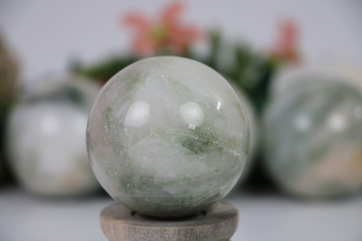 Healing Crystal for Meditation and Chakra Balancing