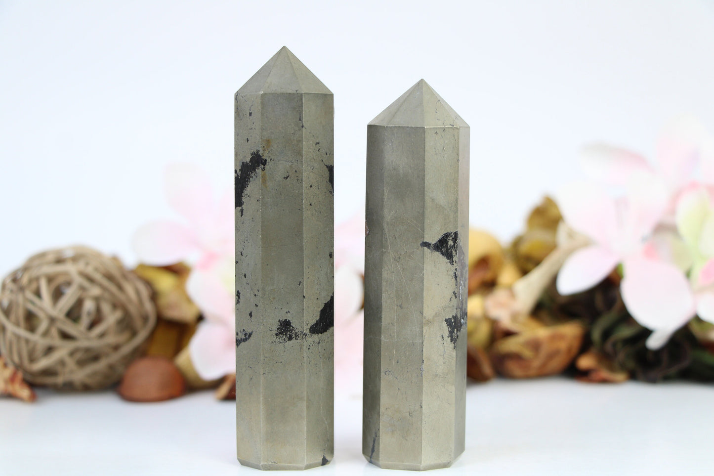 Healing Crystal for Meditation and Chakra Balancing
