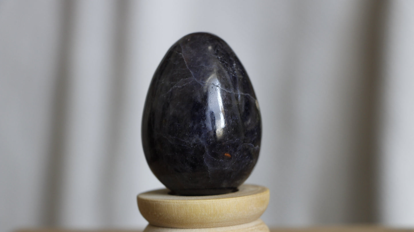 Healing Crystal for Meditation and Chakra Balancing