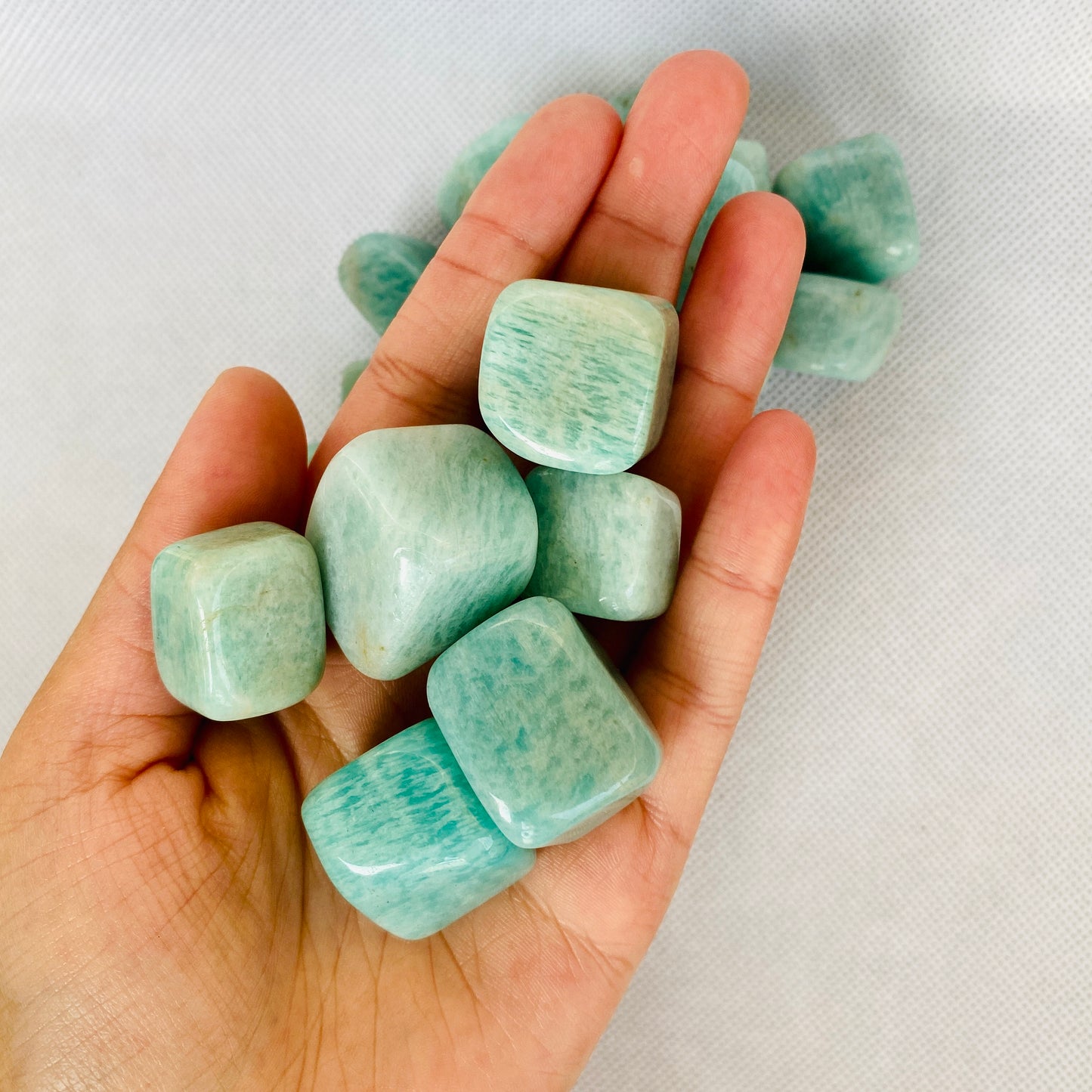Healing Crystal for Meditation and Chakra Balancing