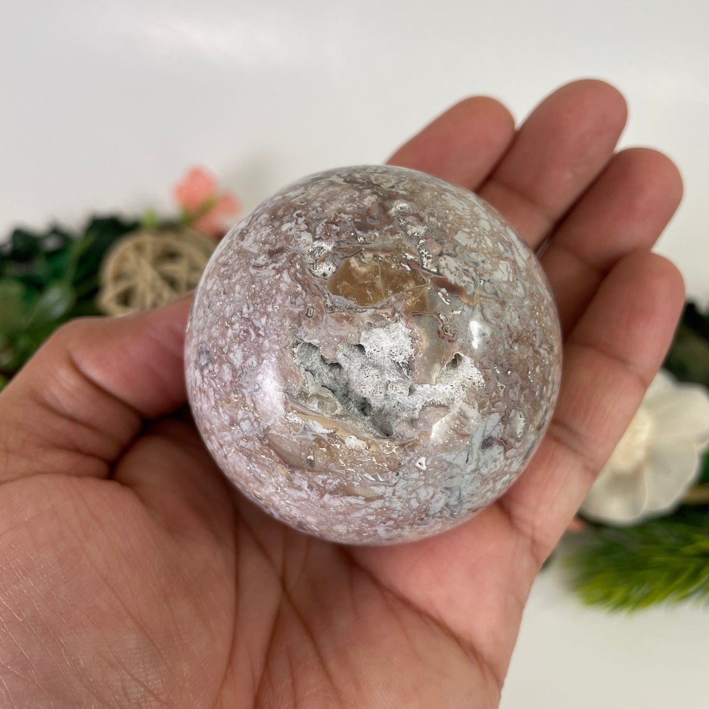Healing Crystal for Meditation and Chakra Balancing