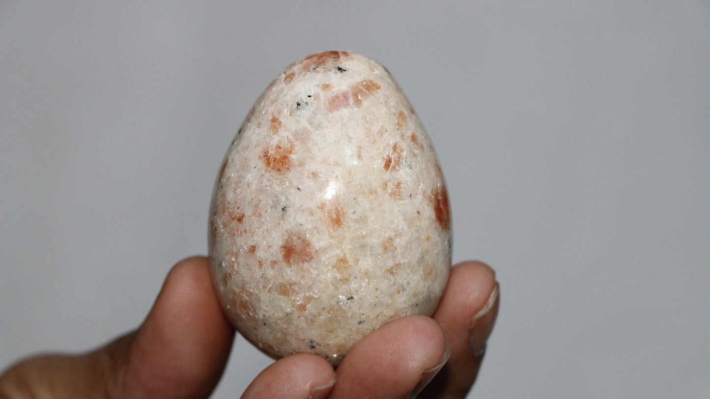 Healing Crystal for Meditation and Chakra Balancing
