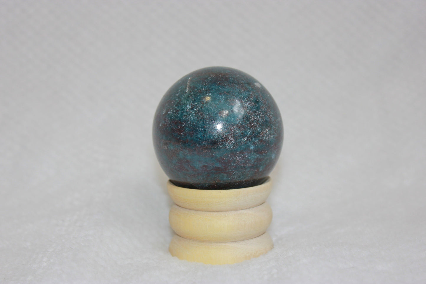 Healing Crystal for Meditation and Chakra Balancing