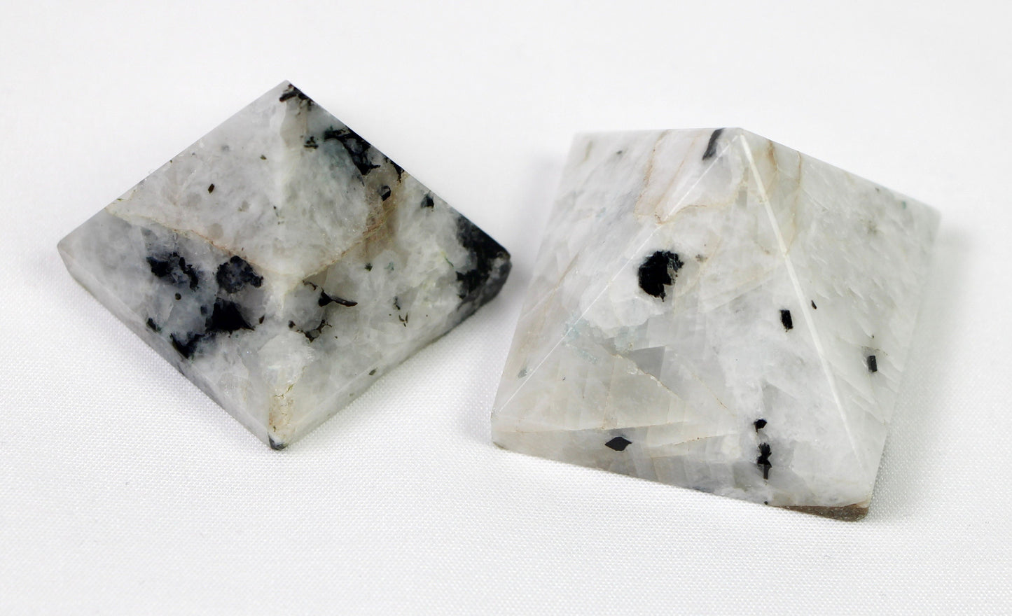 Healing Crystal for Meditation and Chakra Balancing
