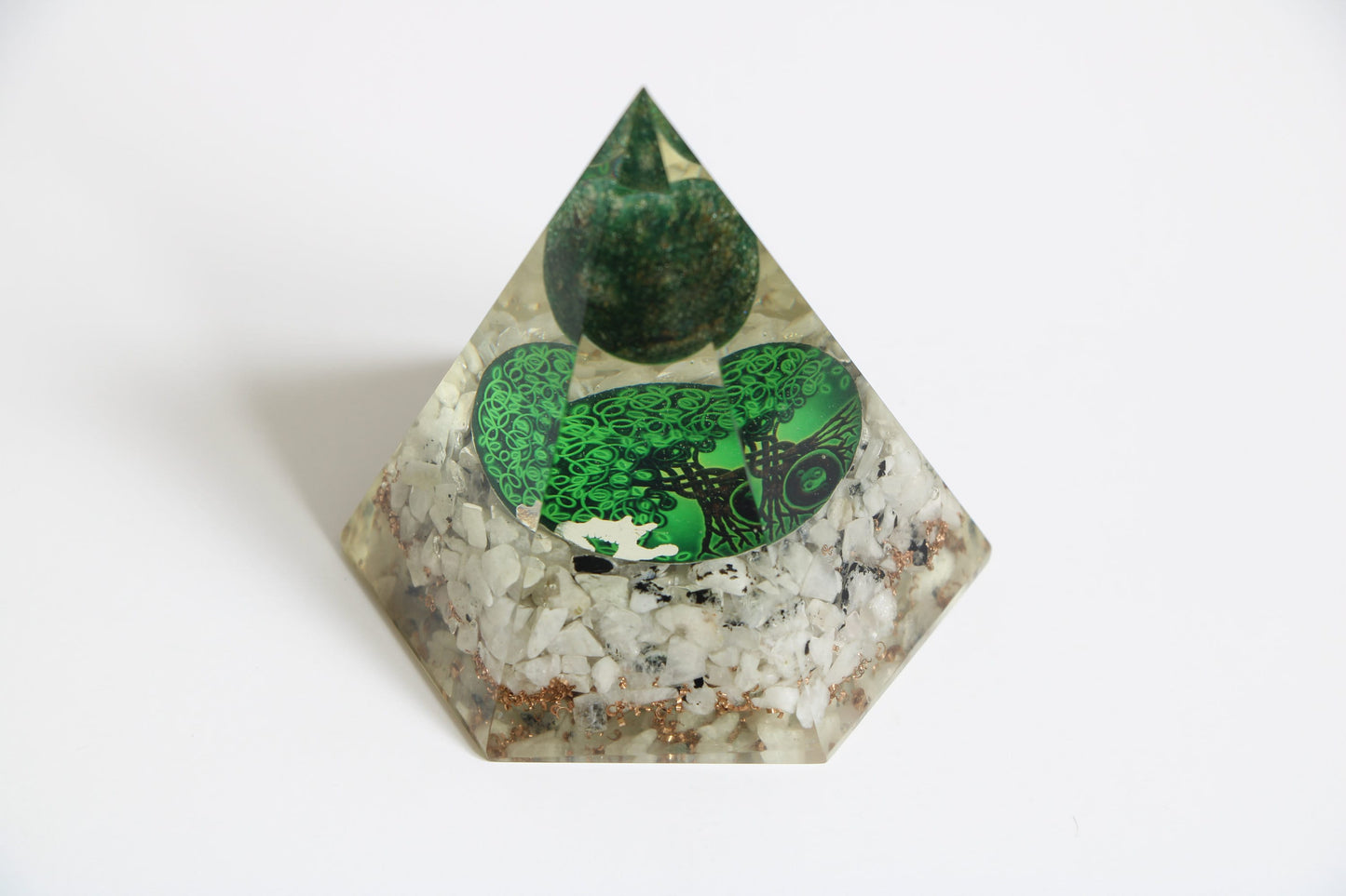 Healing Crystal for Meditation and Chakra Balancing